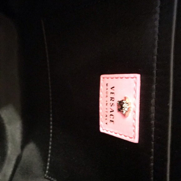 💥SOLD💥VERSACE Calfskin Palazzo Medusa Backpack - Picture 6 of 7